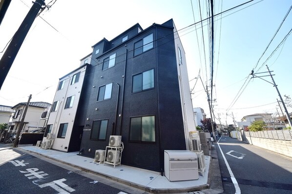 メゾンハイウェイ春日町の物件内観写真